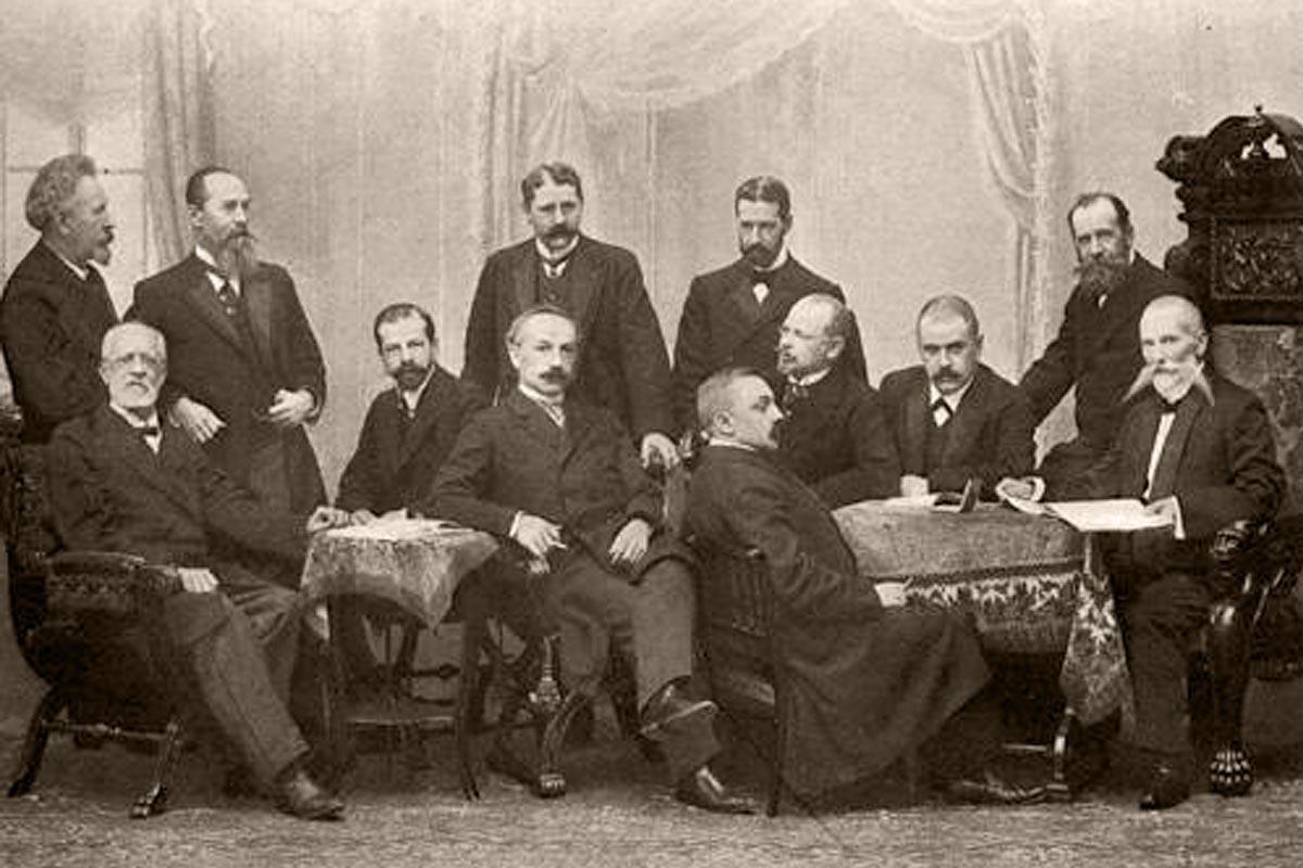 лены Императорского Русского технического общества. Фотография, 1890 год